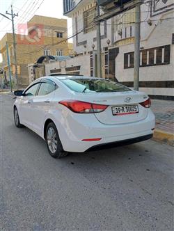 هیوندای ئەلەنترا